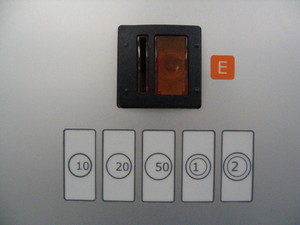 Kombinierter Automat Münzeingabe